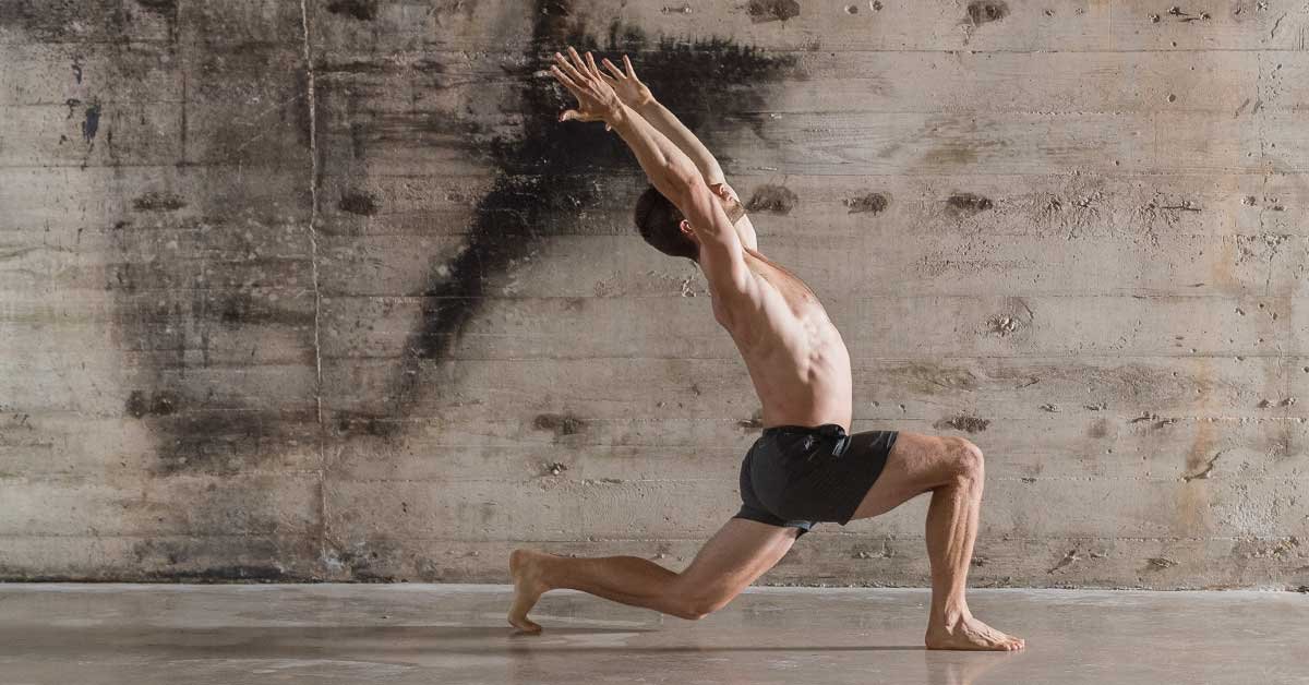 manflowyoga_What-is-Muscle-Activation_lunge-with-backbend